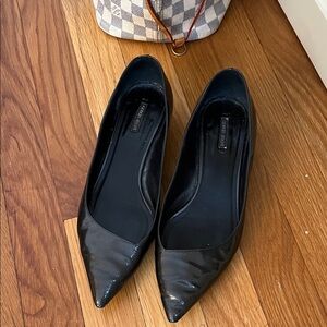 Giorgio Armani Elegant Black Leather Flats